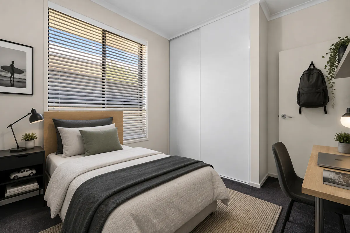 17 Henderson Street — photo 15 of 24