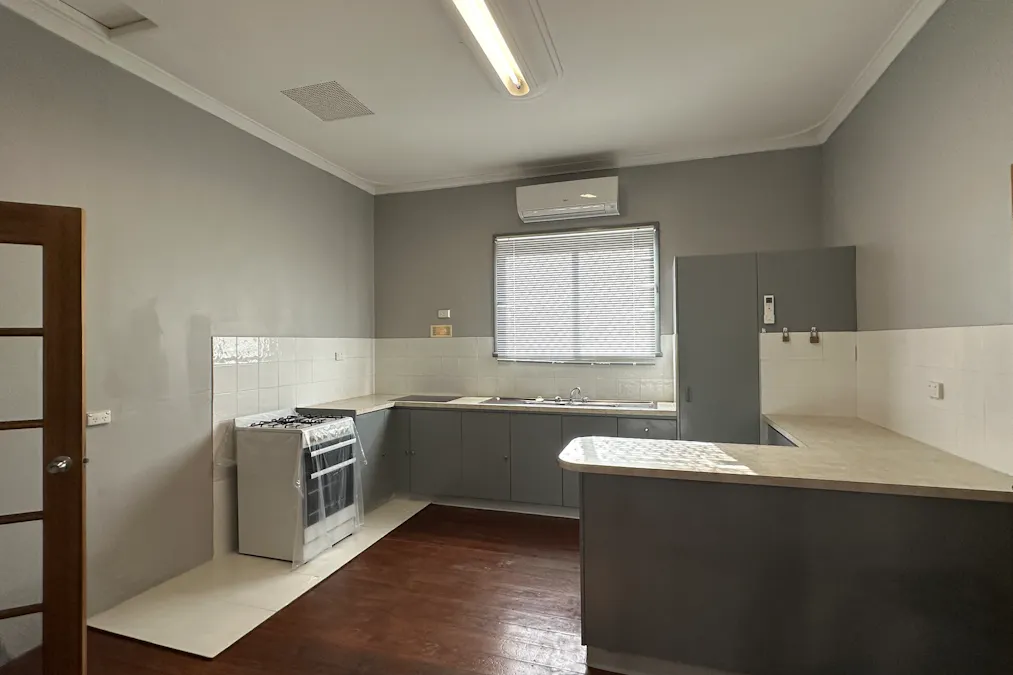23 Piesse Street, Katanning, WA, 6317 - Image 4