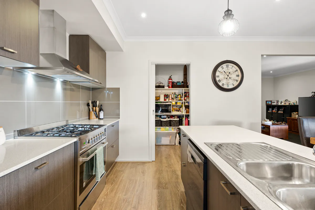 7 Lucy Court — photo 7 of 19