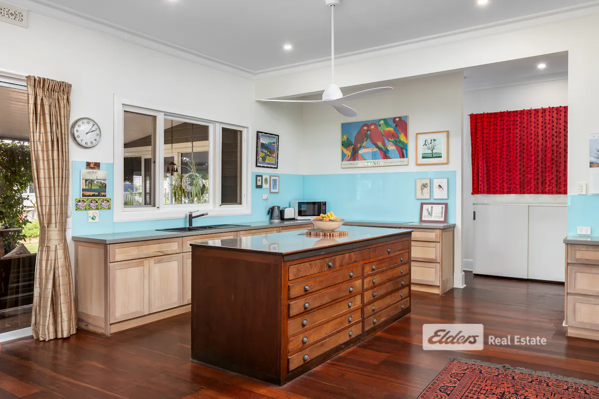 35 Moore Street — photo 6 of 30
