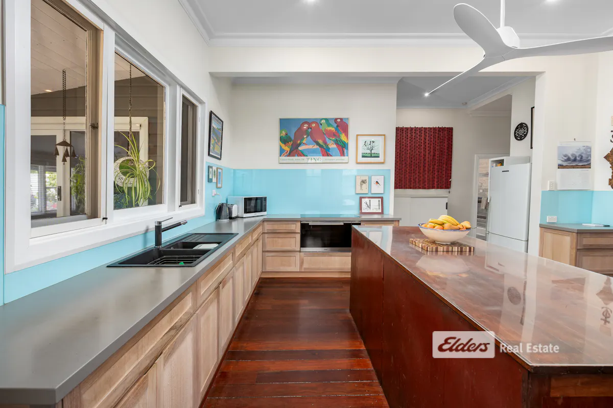 35 Moore Street — photo 7 of 30