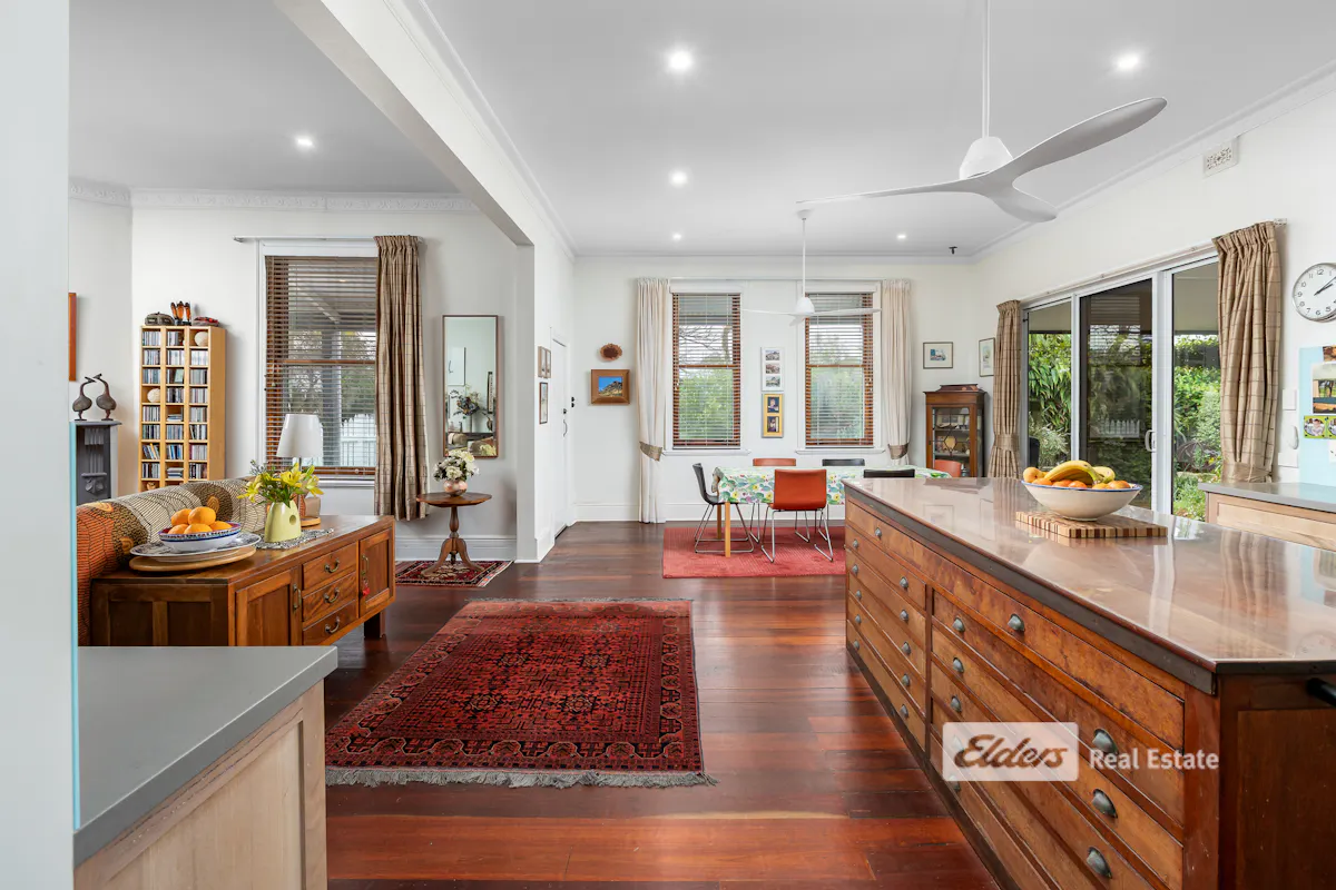 35 Moore Street — photo 8 of 30
