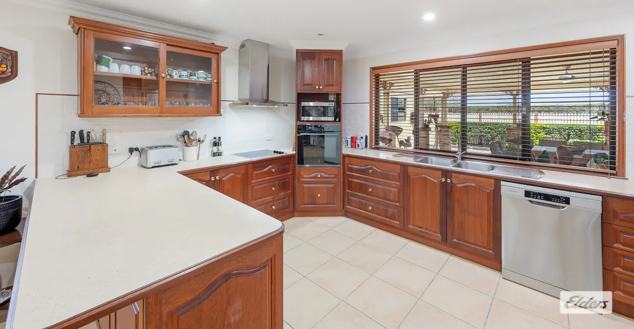 190 J Hickey Avenue, Clinton, QLD, 4680 - Image 8