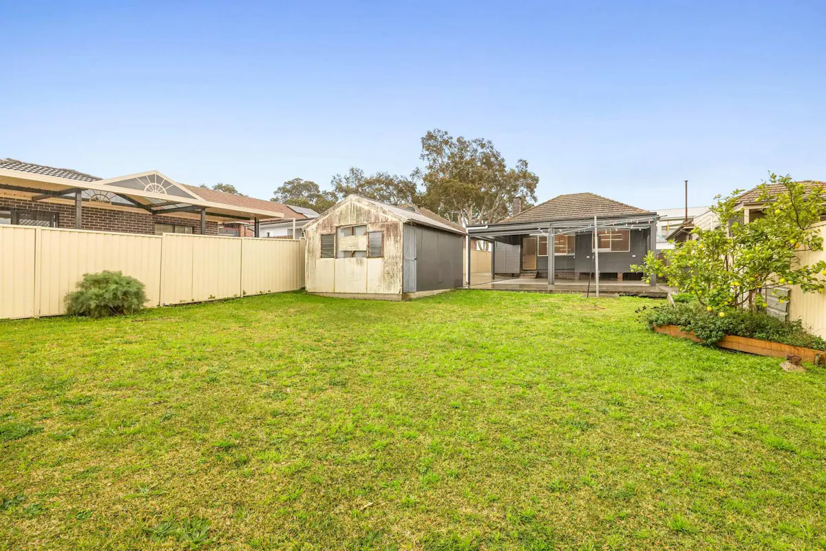 28 Bazentin Street — photo 11 of 16