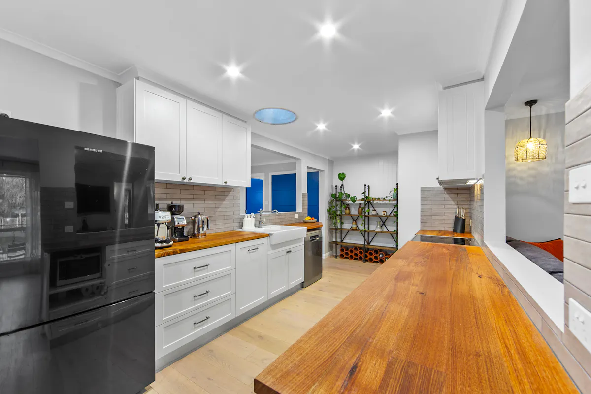 24 Rose Street — photo 2 of 27