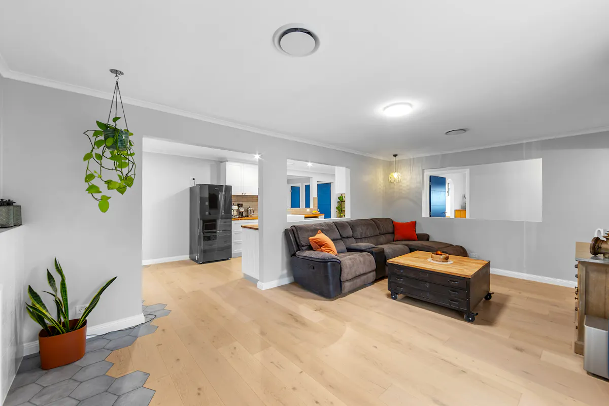24 Rose Street — photo 3 of 27