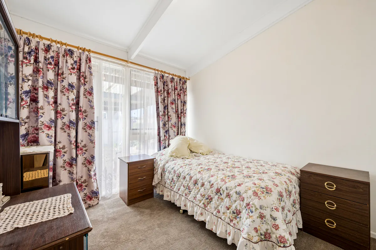 1/12 Monash Crescent — photo 7 of 15