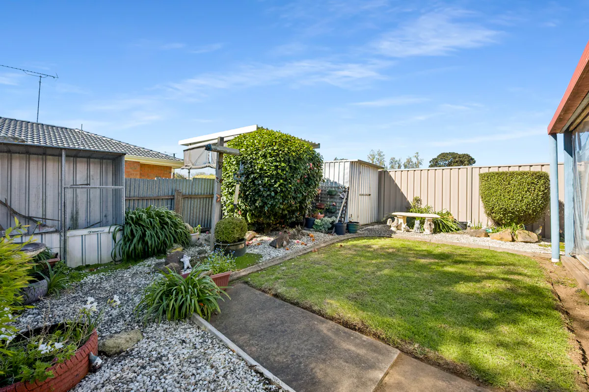 1/12 Monash Crescent — photo 13 of 15