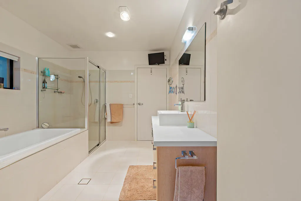 118-124 Tiatukia Drive — photo 25 of 30