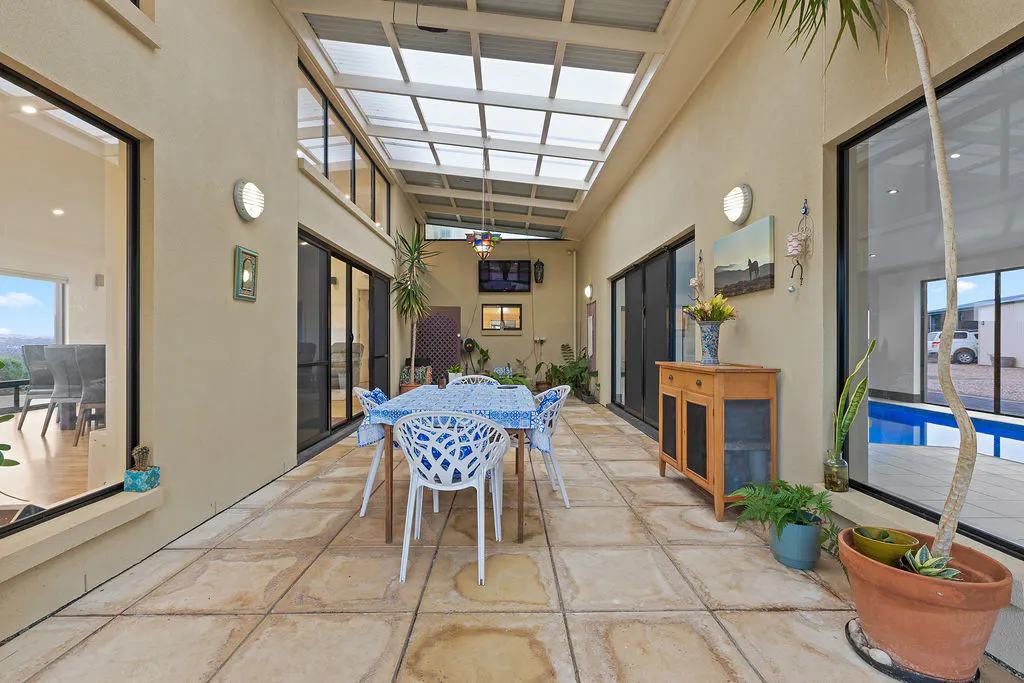 118-124 Tiatukia Drive — photo 30 of 30