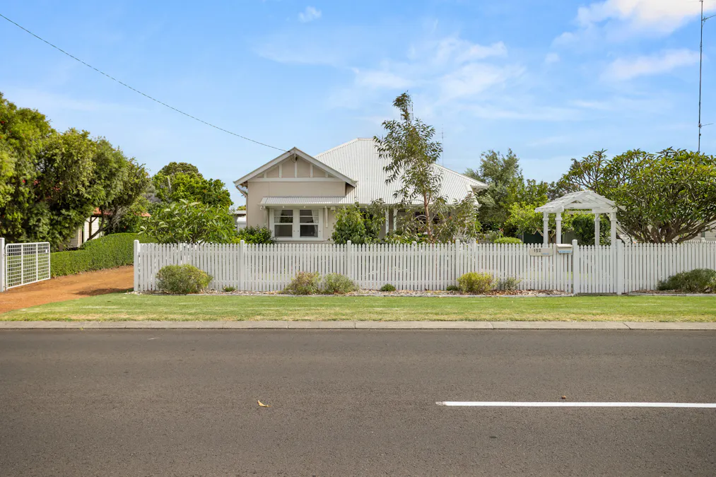 152 Uduc Road, Harvey, WA, 6220 - Image 2