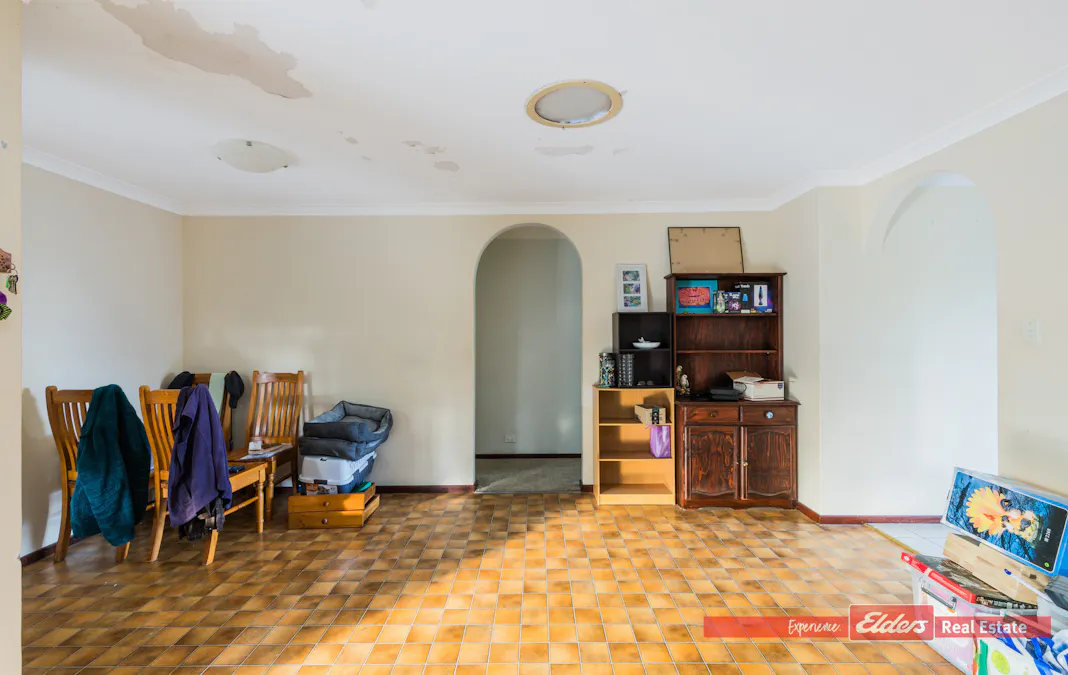 35 Barbrook Way, Warnbro, WA, 6169 - Image 4