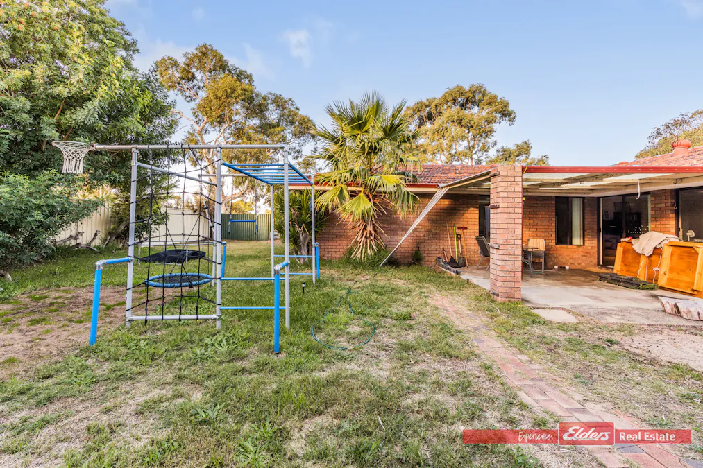 35 Barbrook Way, Warnbro, WA, 6169 - Image 19
