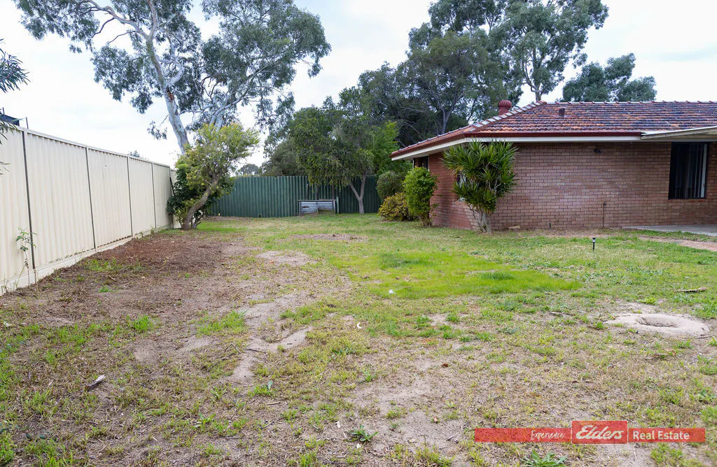 35 Barbrook Way, Warnbro, WA, 6169 - Image 25