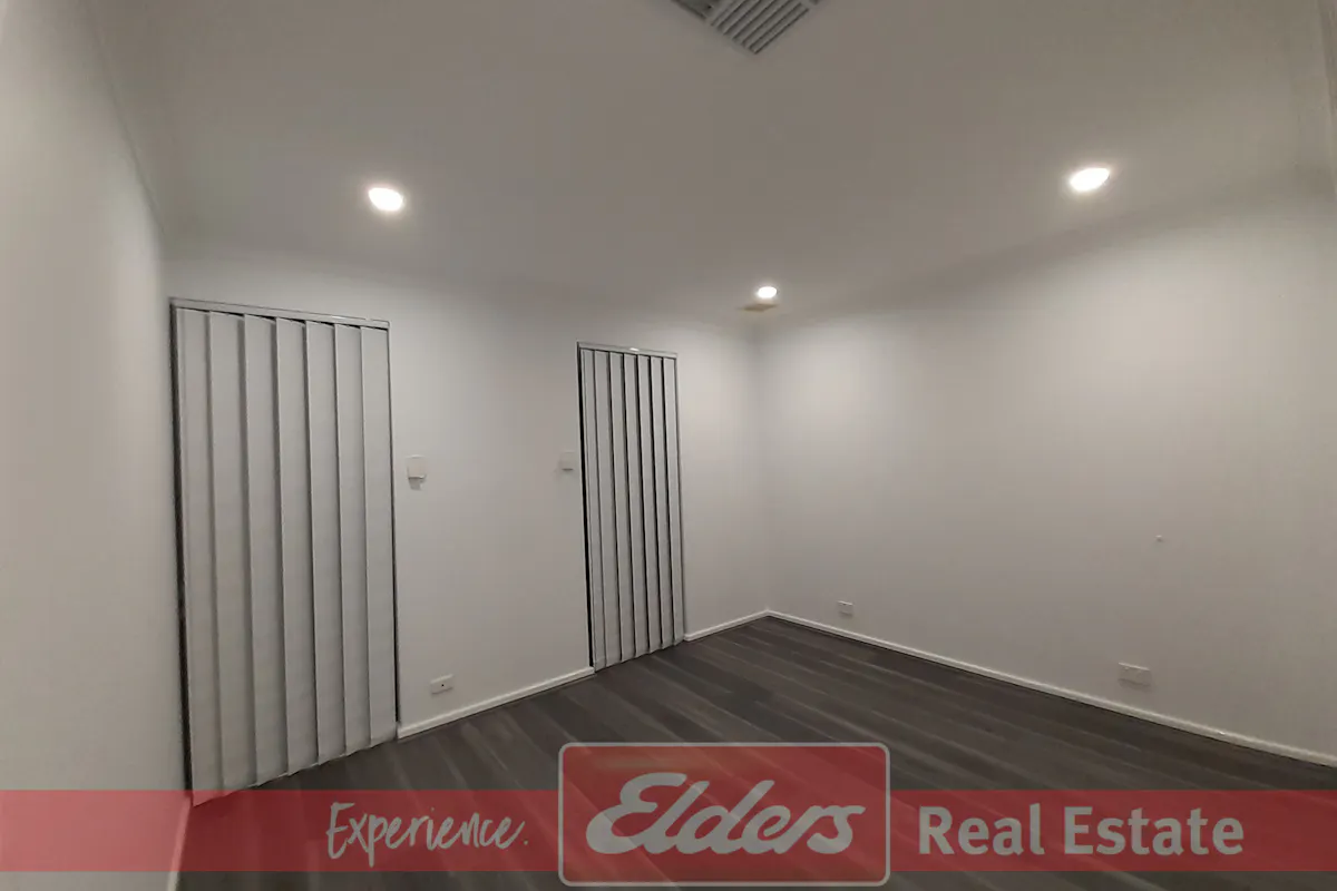 33 Currie Street — photo 12 of 20