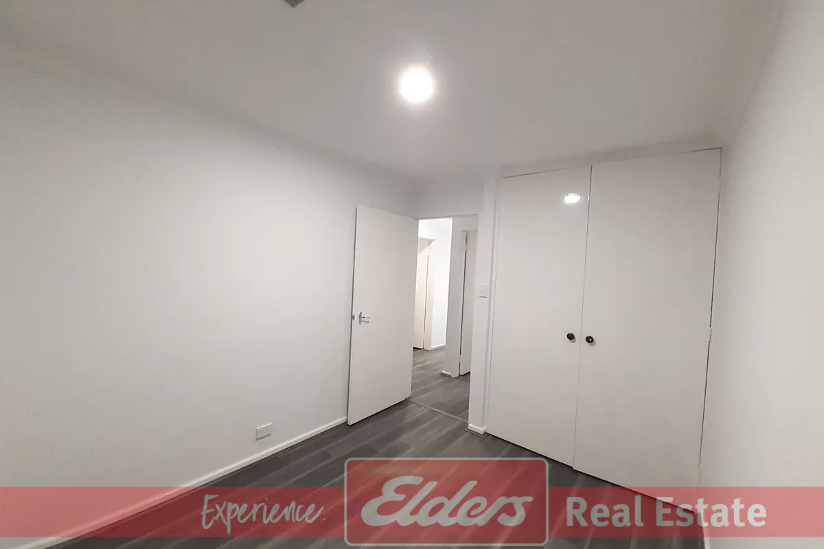 33 Currie Street — photo 15 of 20