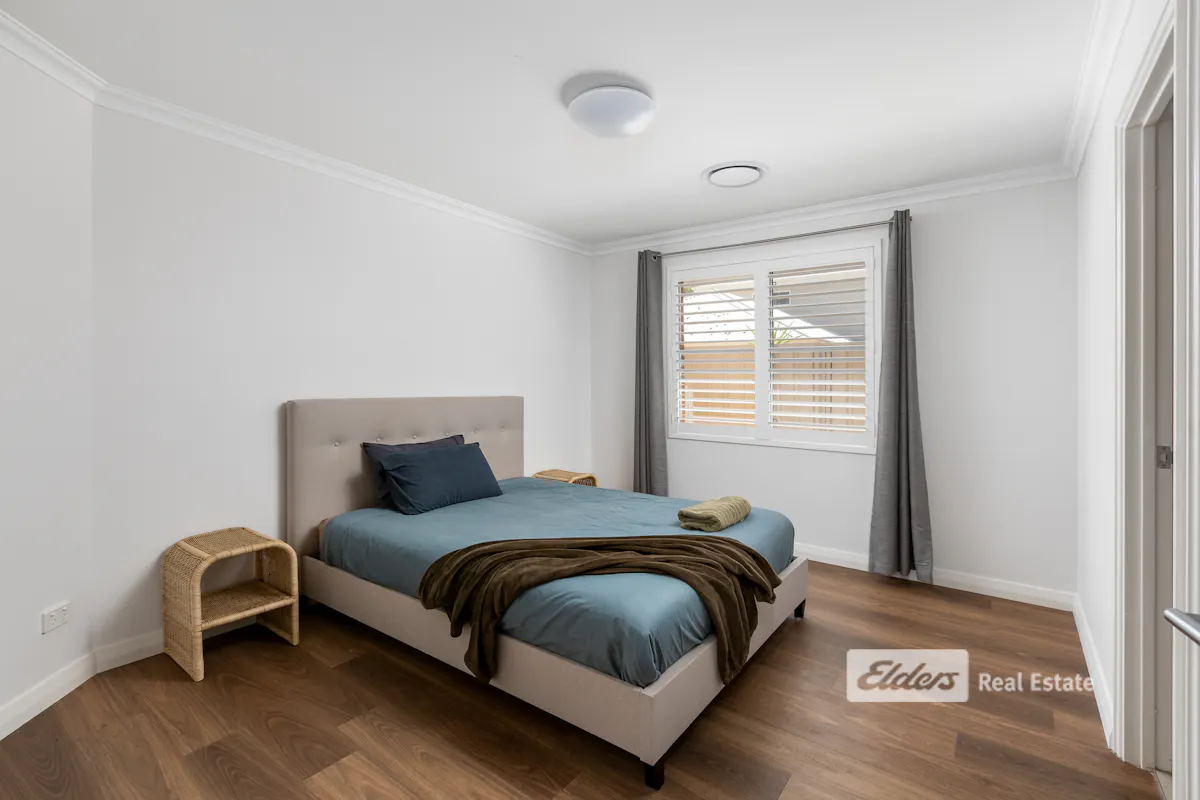 23 Cambrose Avenue — photo 12 of 23