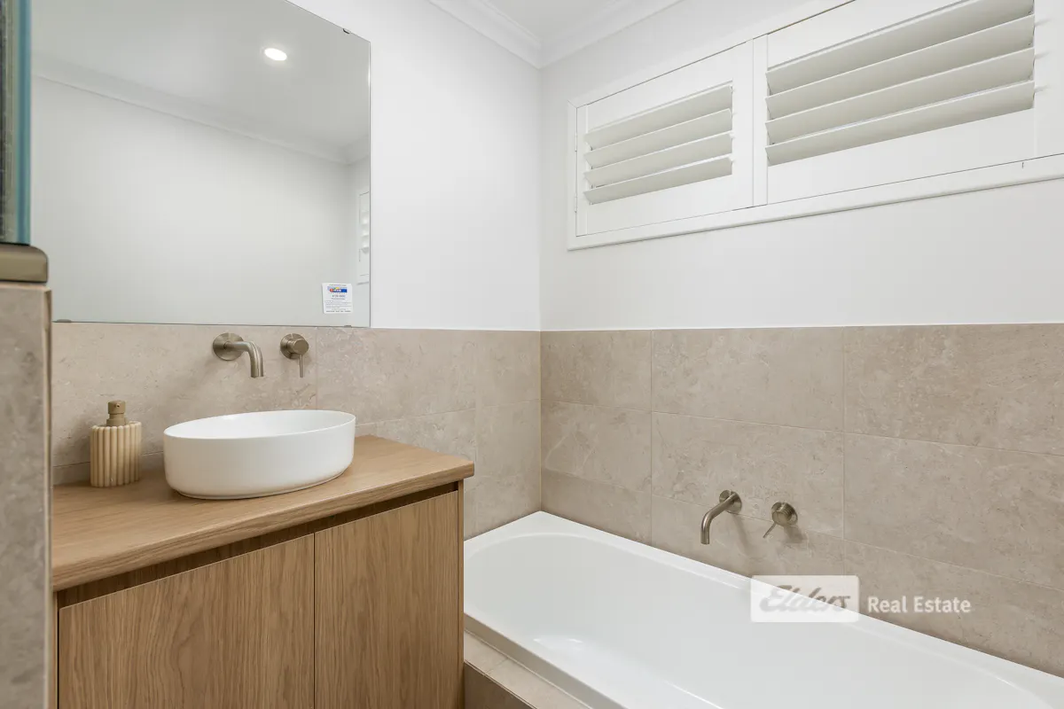 23 Cambrose Avenue — photo 18 of 23