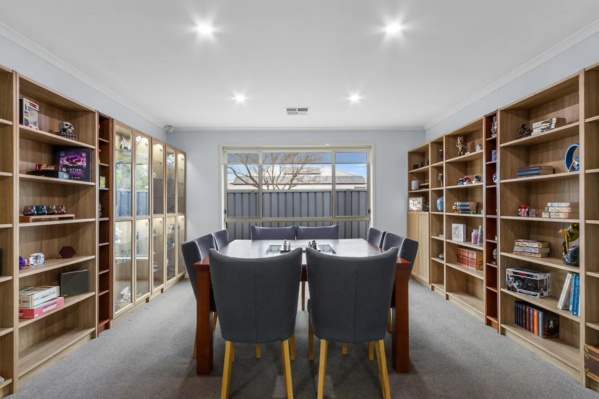 2 Bonney Avenue — photo 10 of 27