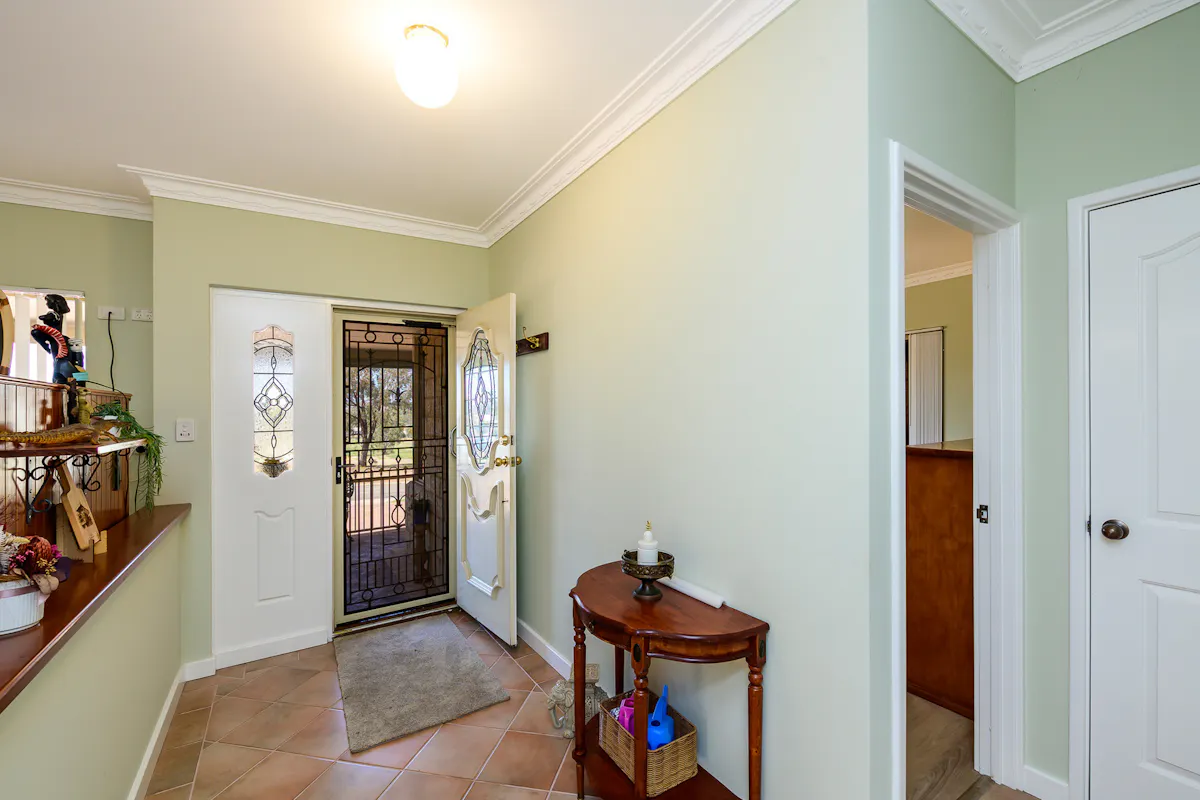 6 Wood Drive — photo 4 of 30