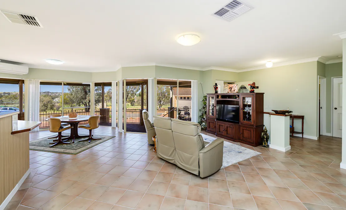 6 Wood Drive, Northam, WA, 6401 - Image 7