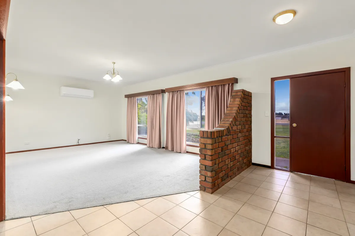 70 Trenerry Avenue — photo 4 of 21