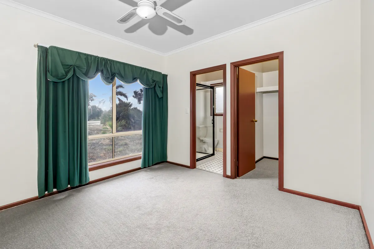 70 Trenerry Avenue — photo 7 of 21