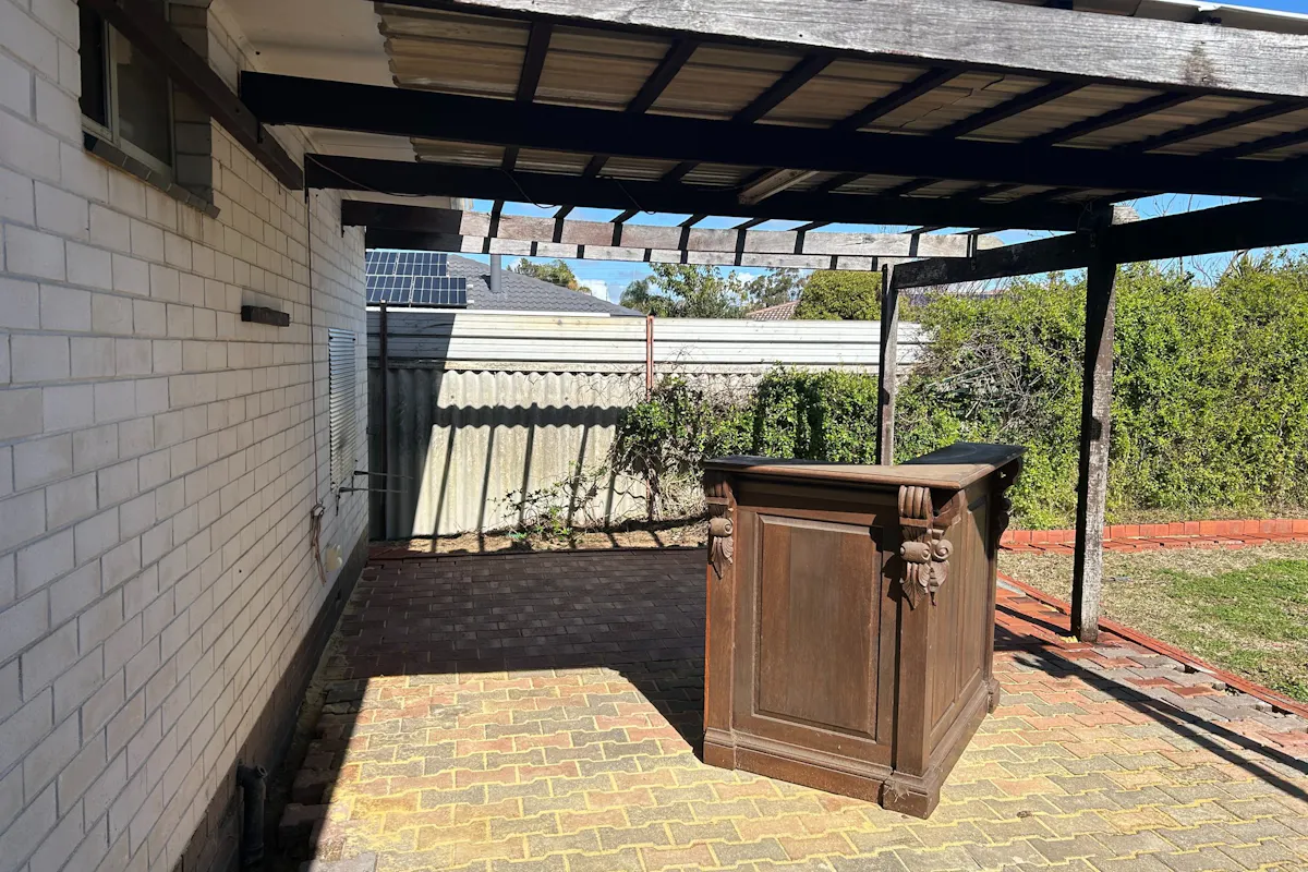 16 Flora Way — photo 8 of 10