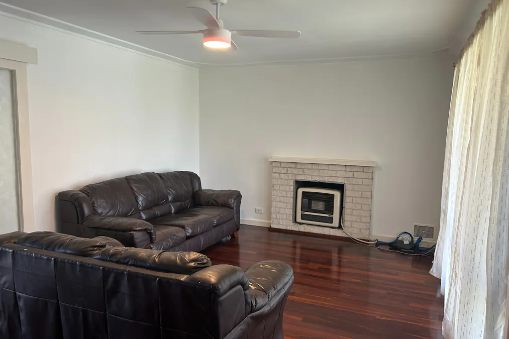 16 Flora Way, Carey Park, WA, 6230 - Image 3
