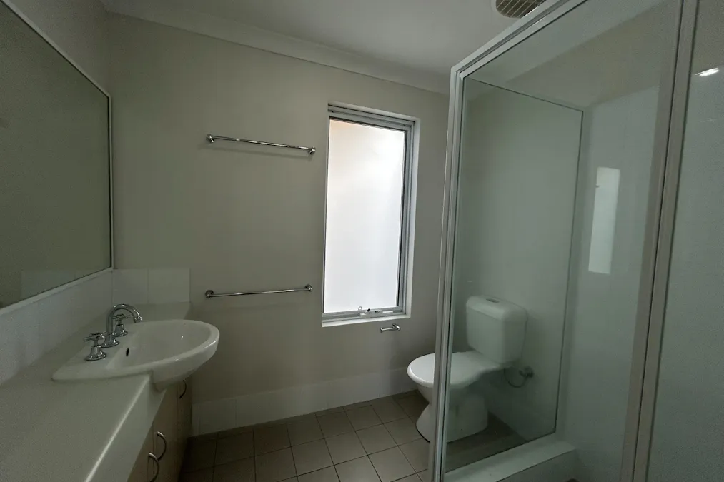 3/4 Bray Street, South Bunbury, WA, 6230 - Image 9