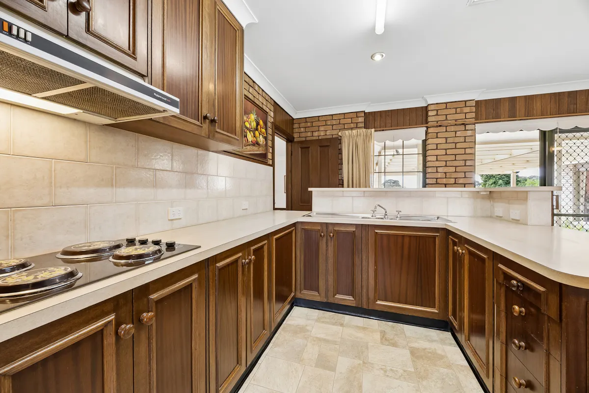 72 Leslie Street — photo 6 of 25