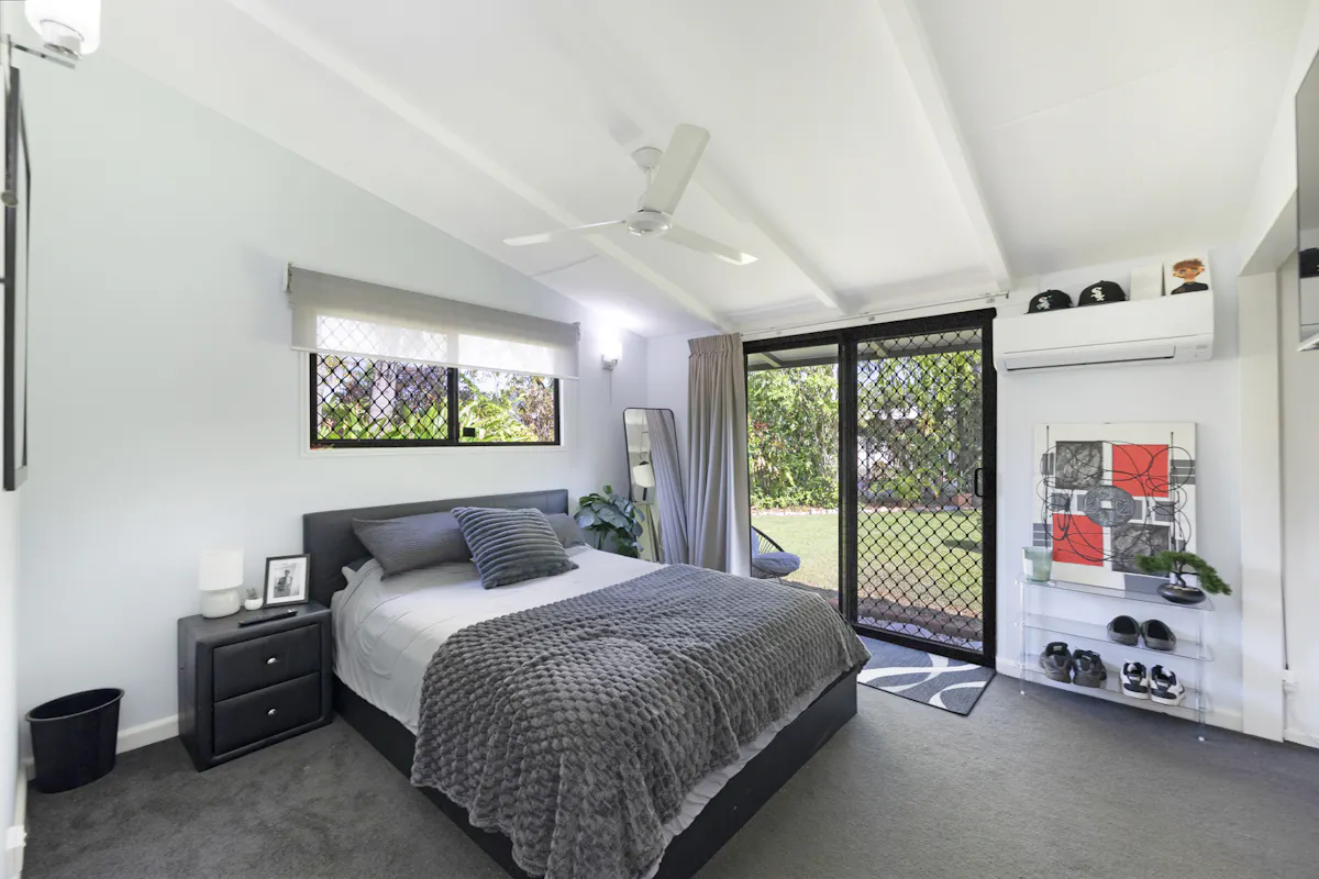 11 Aubrey Street — photo 15 of 29
