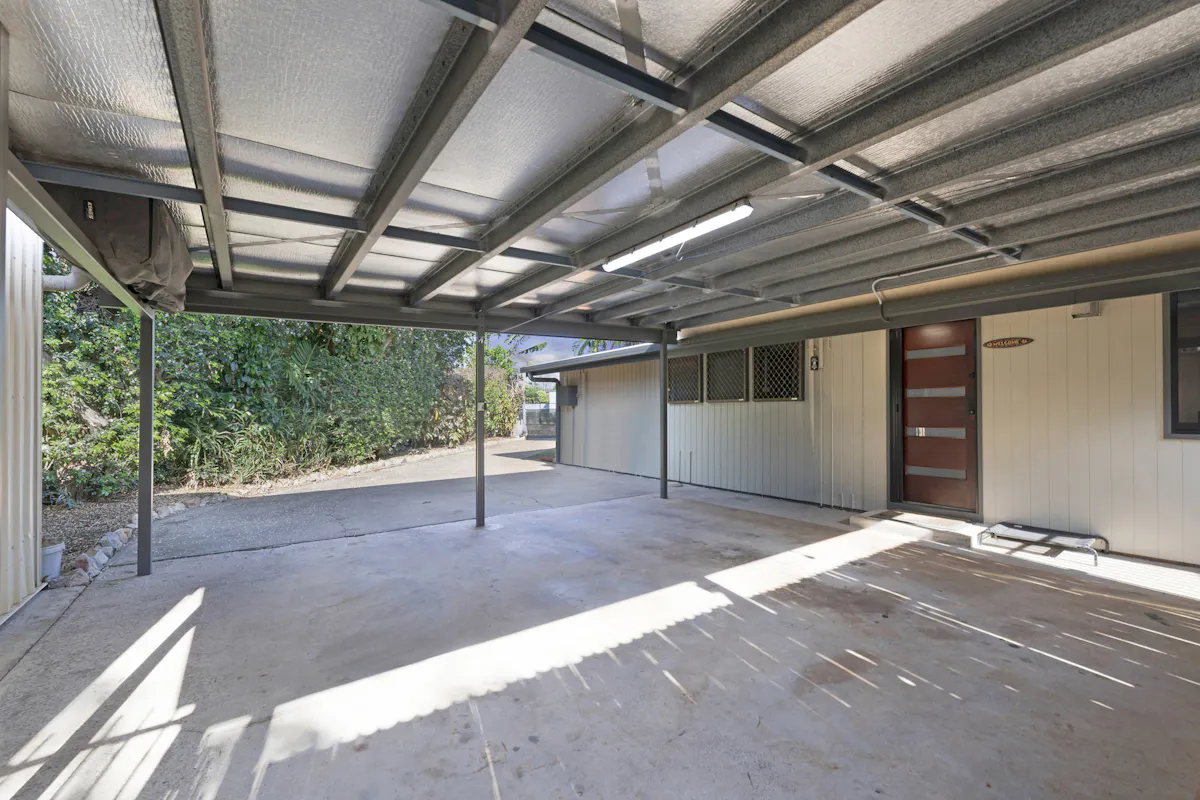 11 Aubrey Street — photo 25 of 29