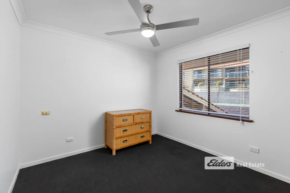 13/13 Upper Esplanade — photo 17 of 23