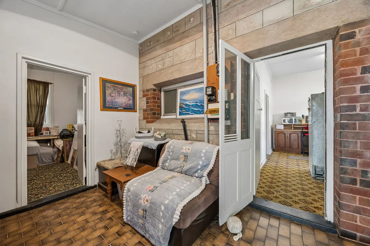 41 Eleanor Terrace — photo 10 of 22