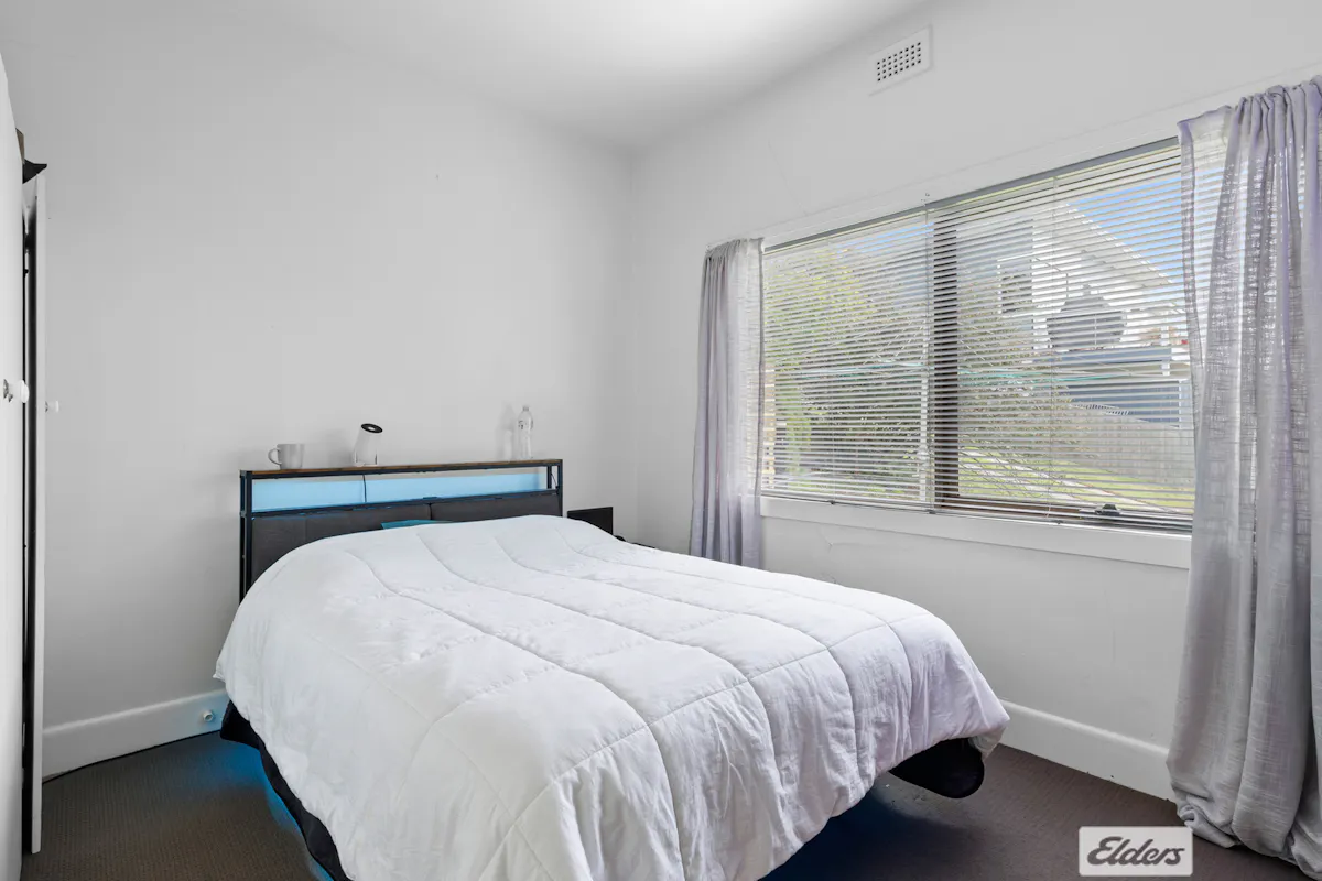 40 Pelissier Street — photo 13 of 16