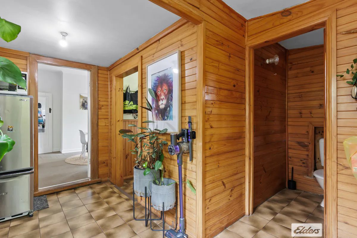 40 Pelissier Street — photo 11 of 16