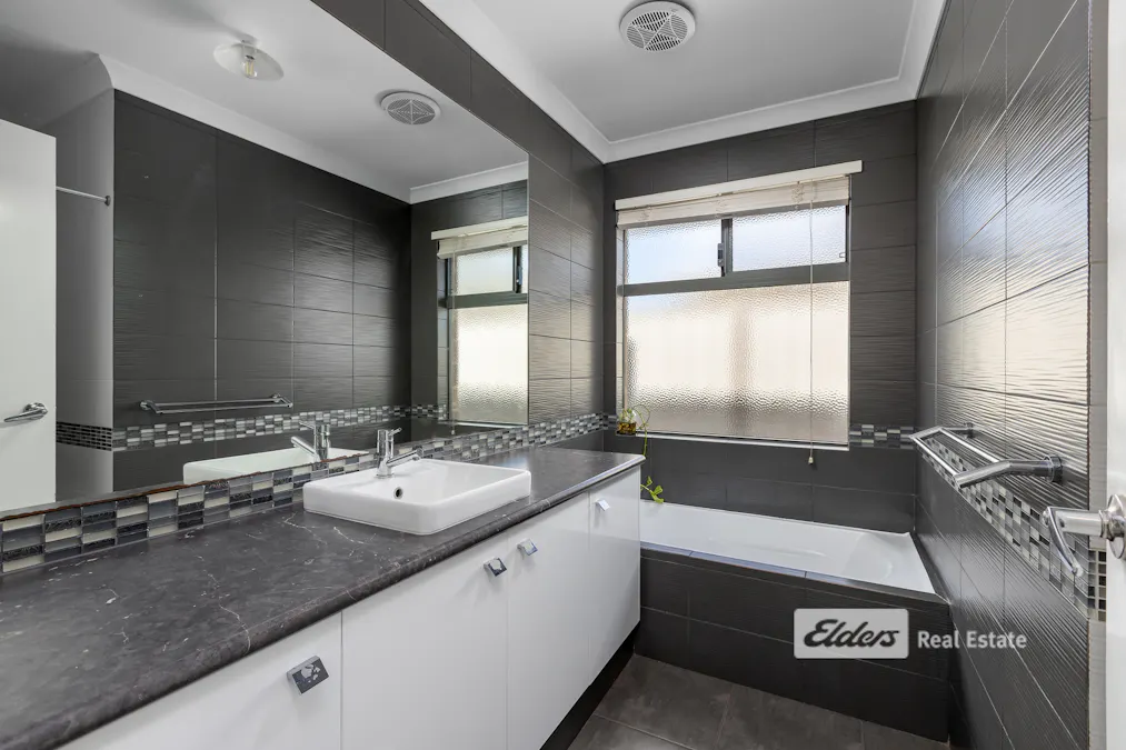 16 Virgo Brace, Australind, WA, 6233 - Image 14