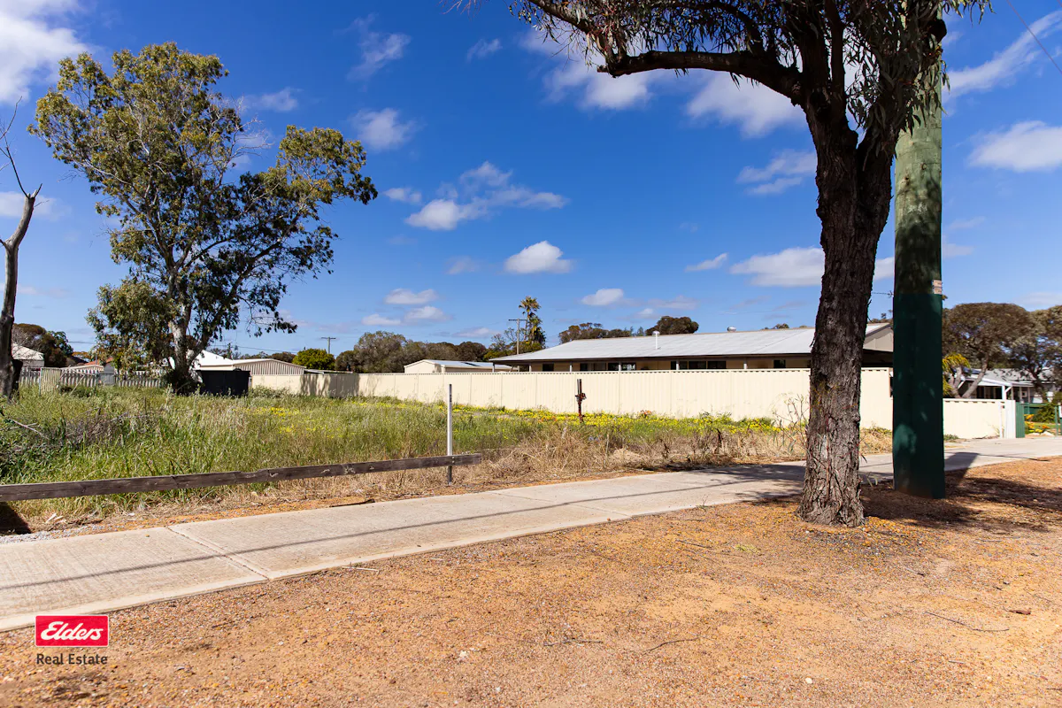 13 Westral Street — photo 6 of 7