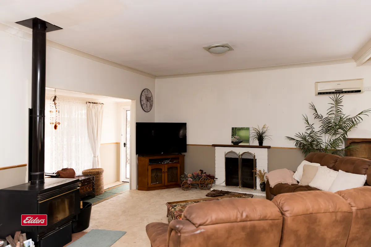 55 Churchill Street — photo 4 of 20