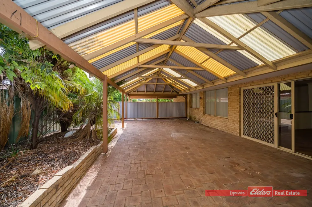 11 Stainer Avenue, Rockingham, WA, 6168 - Image 15
