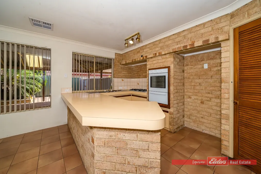 11 Stainer Avenue, Rockingham, WA, 6168 - Image 4