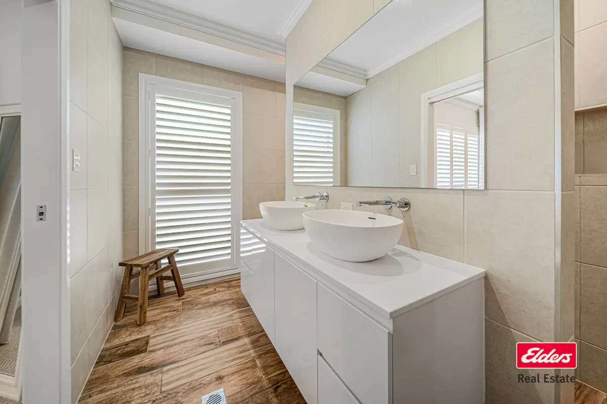 9 Kingsford Smith Place — photo 9 of 22