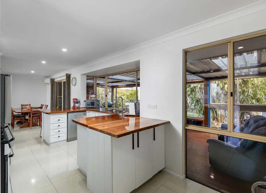 111 Lucy Victoria Avenue, Australind, WA, 6233 - Image 10
