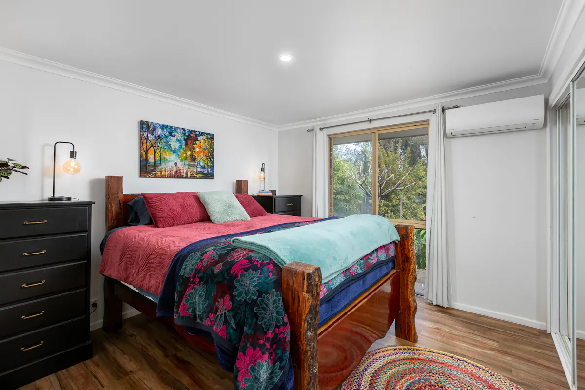 111 Lucy Victoria Avenue — photo 15 of 27