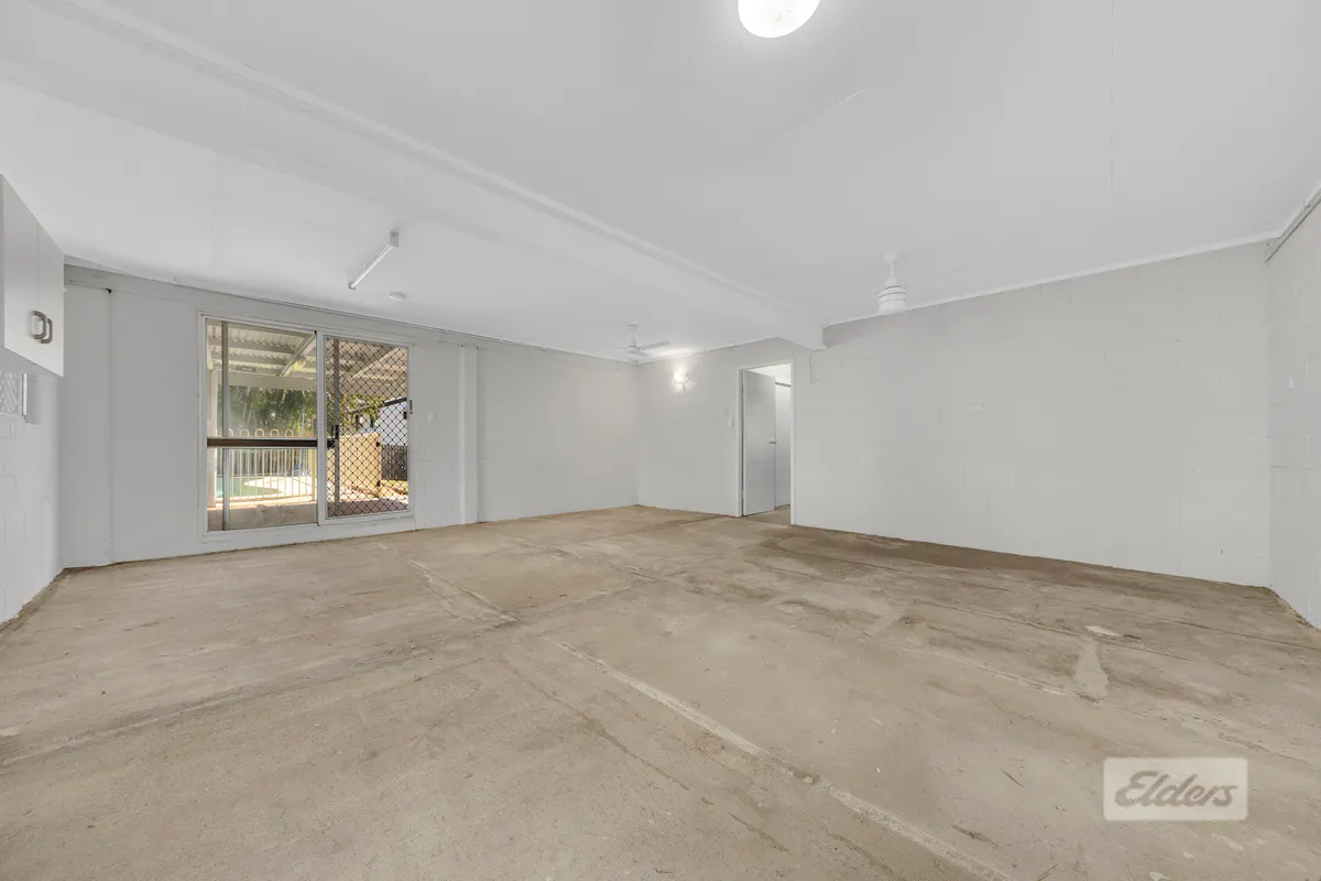 48 Beak Street — photo 11 of 21