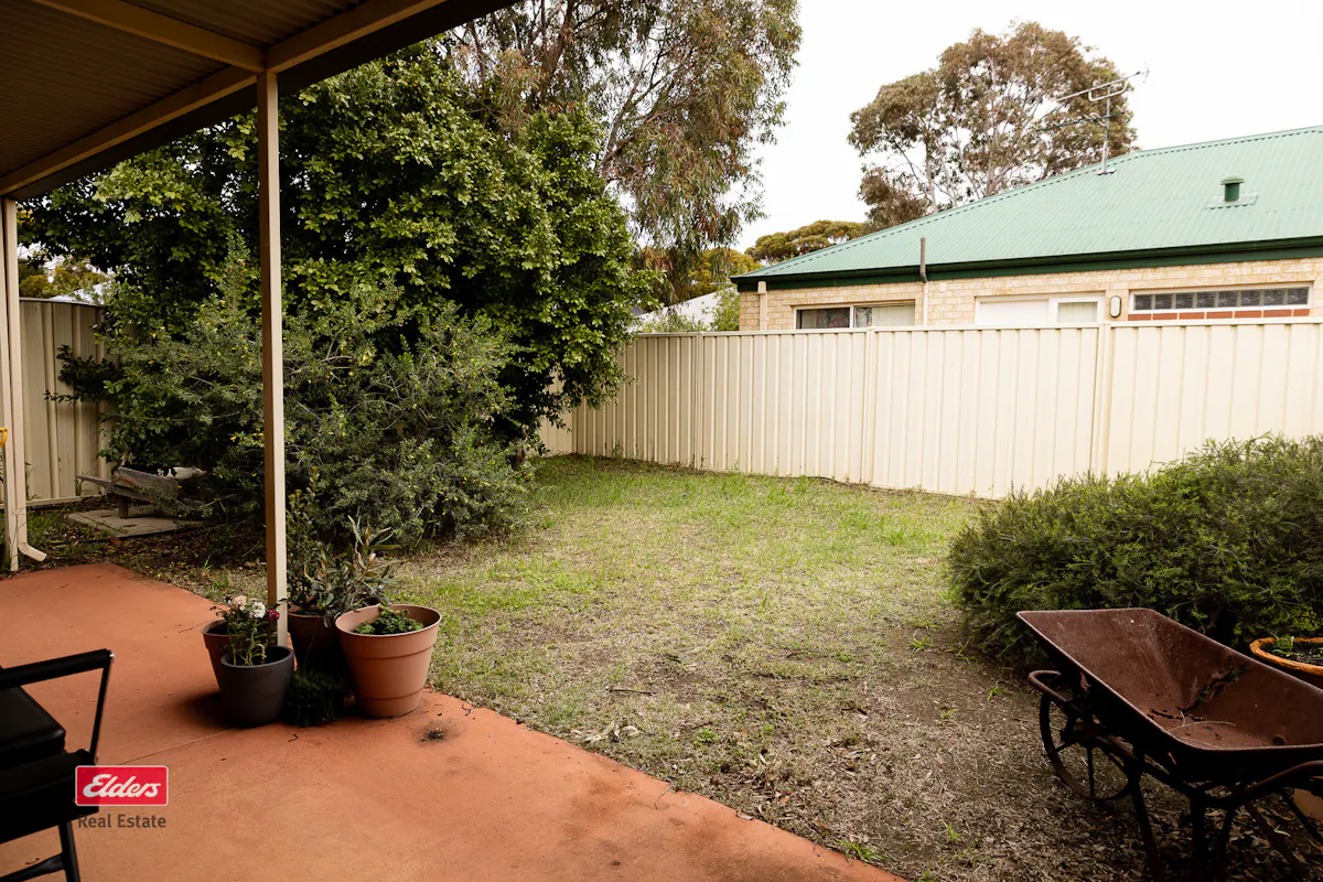 19B Cowan Way — photo 16 of 19