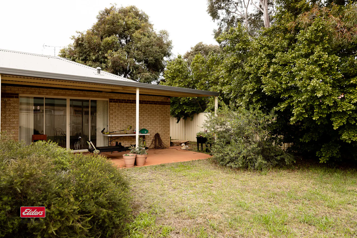 19B Cowan Way — photo 18 of 19