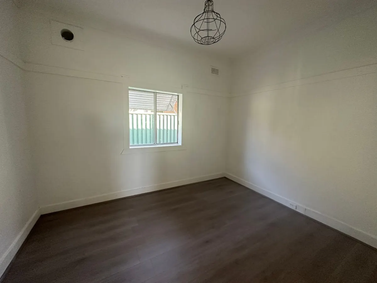 113 Lincoln Street — photo 7 of 11