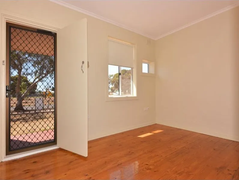 5 & 7 Bowden Street, Whyalla Stuart, SA, 5608 - Image 26
